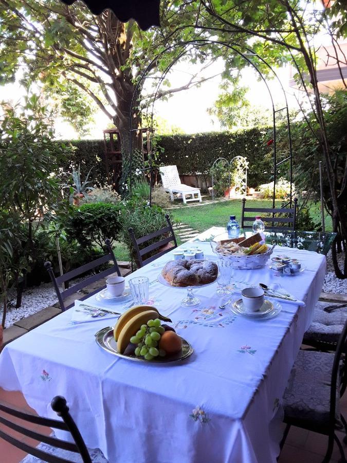 B&B La Rosa Gialla Maranello Bagian luar foto